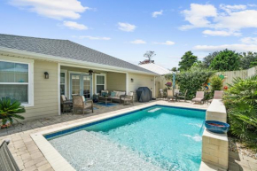 Pet Friendly Beach House - Paradise on Palm by Panhandle Getaways